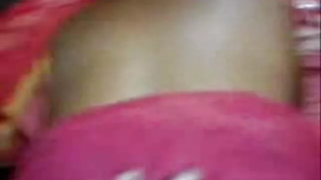 इस नकाबपोश महिला सेक्सी मूवी वीडियो में सेक्सी पर बड़े नेचुरल स्तन
