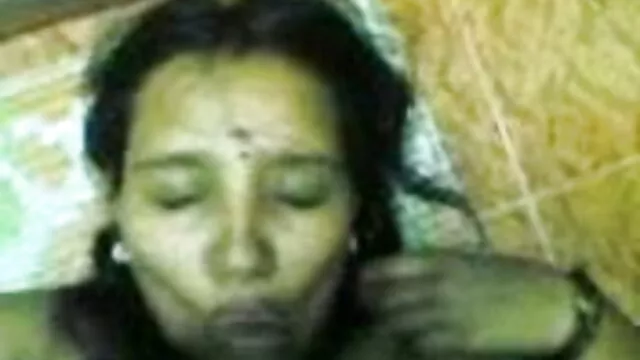 असली सेक्सी मूवी हिंदी में सेक्सी मूवी घर पर गर्म माँ