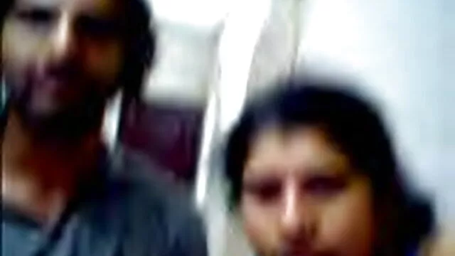 बड़े स्तन के साथ 40 सेक्सी मूवी दिखाइए हिंदी में से अधिक माँ पेंटीहोज में हस्तमैथुन करती हैं