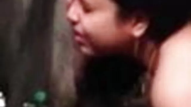 एक लड़की के साथ घास सेक्सी में हिंदी मूवी पर सेक्स