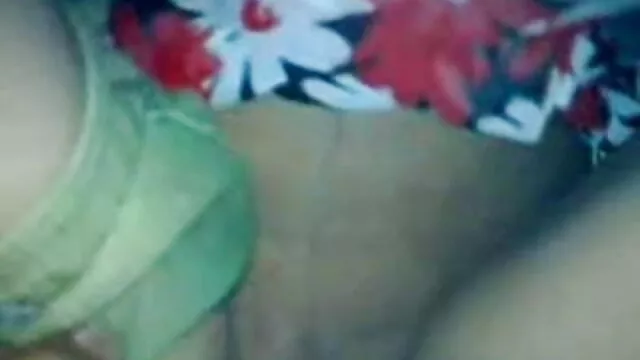 पोलिश किशोर सेक्सी हिंदी मूवी में खरीदारी जाता है