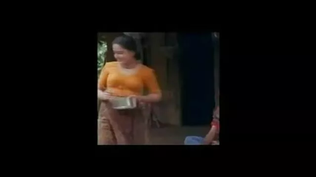गलियों का हाल हिंदी में सेक्सी पिक्चर मूवी लेना।