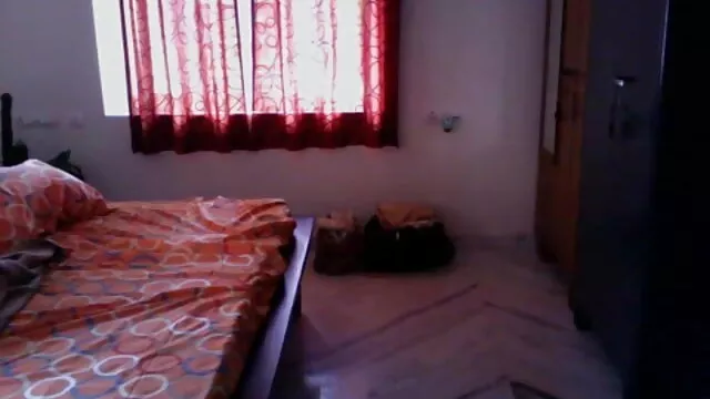गोरा बेब गहरा गला और फुल हद में सेक्सी मूवी भार स्वीकार करता है