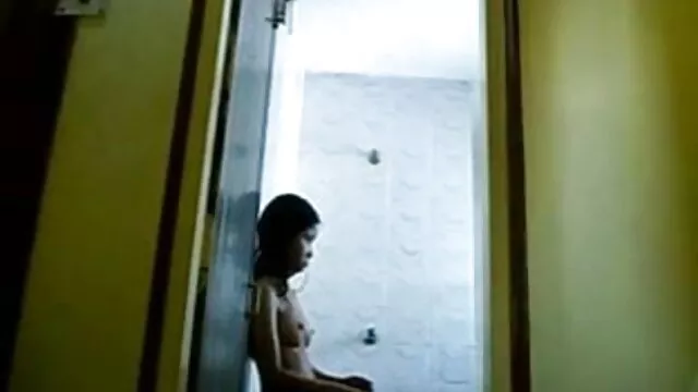 पतली लैटिना किशोर गुदा सेक्स की मूवी हिंदी में