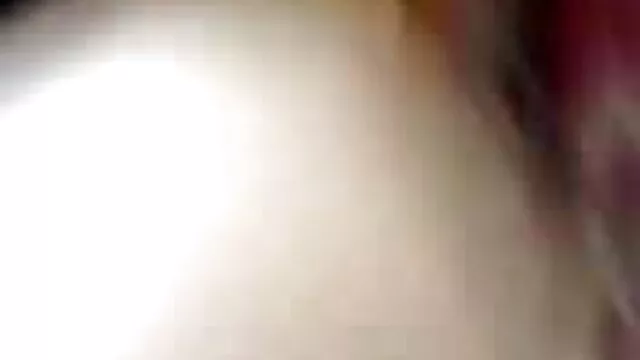 डलास डायमंड्ज़ एक फूहड़ की तरह कपड़े पहनता है और क्रीमयुक्त हो जाता है हिंदी सेक्सी फुल मूवी एचडी में