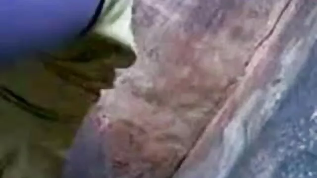 चमकती हिंदी में सेक्सी मूवी स्तन एलो