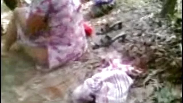 सुंदर शरीर और आदमी के साथ सुंदर माँ सेक्सी फिल्म फुल एचडी में