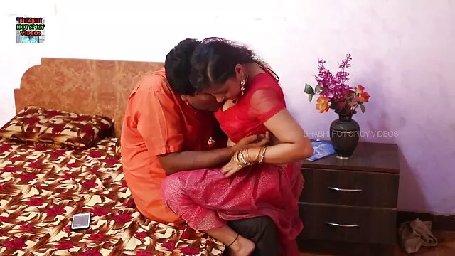 बर्बर हिंदी में सेक्सी फिल्म मूवी
