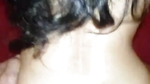 हिचहाइकिंग गोरा सवारी कर रहा है और वह पर्याप्त फुल सेक्सी मूवी हिंदी में नहीं कर सकता