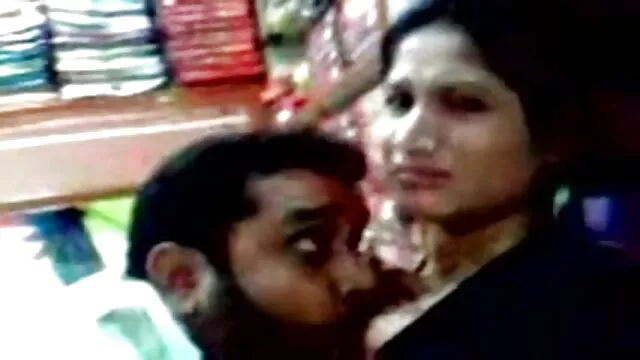 क्लासिक मूवी सेक्सी हिंदी में वीडियो सेलिब्रिटी सेक्स टेप