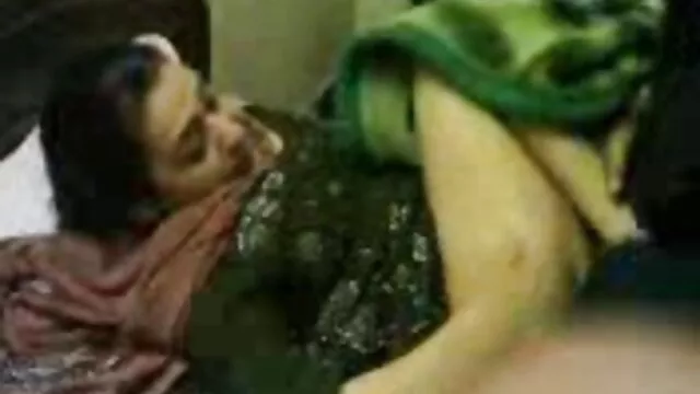 गोरा, blowjob, सेक्सी मूवी दिखाओ हिंदी में धूम्रपान, चेहरे