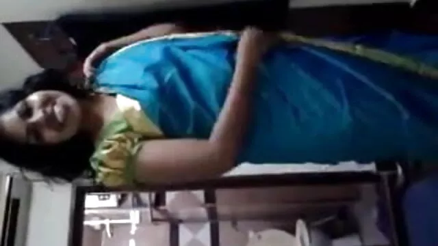बर्बर हिंदी सेक्सी फुल मूवी एचडी में