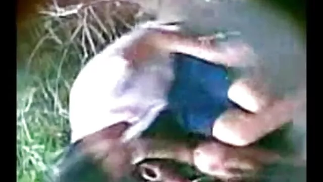 लवली युवा आबनूस सेक्सी मूवी पिक्चर हिंदी में