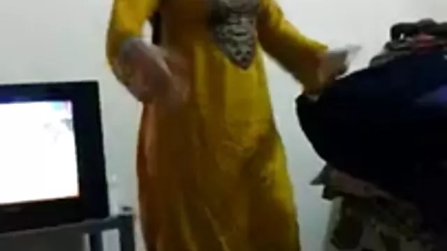मनोन मोंटरे सेस सेन्स सेक्सी वीडियो हिंदी मूवी में