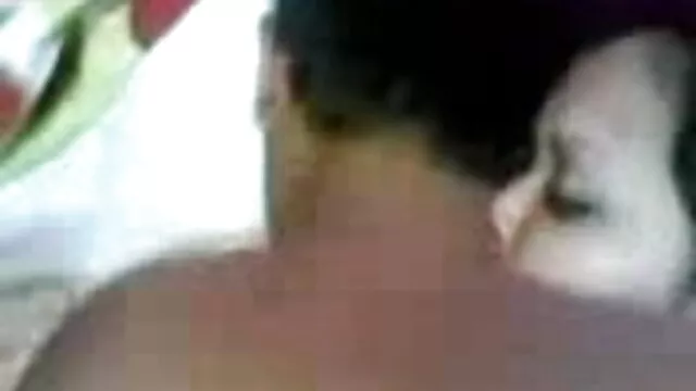 मिशनरी स्थिति में हिंदी में सेक्सी मूवी एचडी किशोर युगल