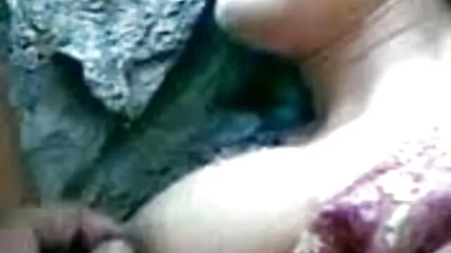 रेडहेड सेक्सी एचडी मूवी हिंदी में स्तन अत्याचार