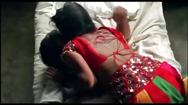 अच्छा स्तन मूवी सेक्सी फिल्म वीडियो में